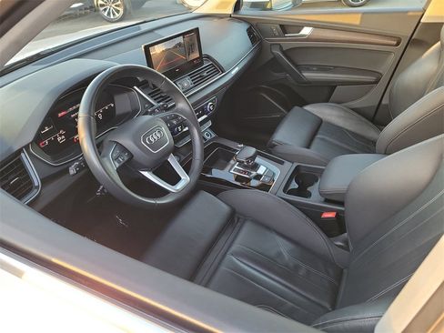 Used 2024 Audi Q5 2.0T Premium Plus image 3
