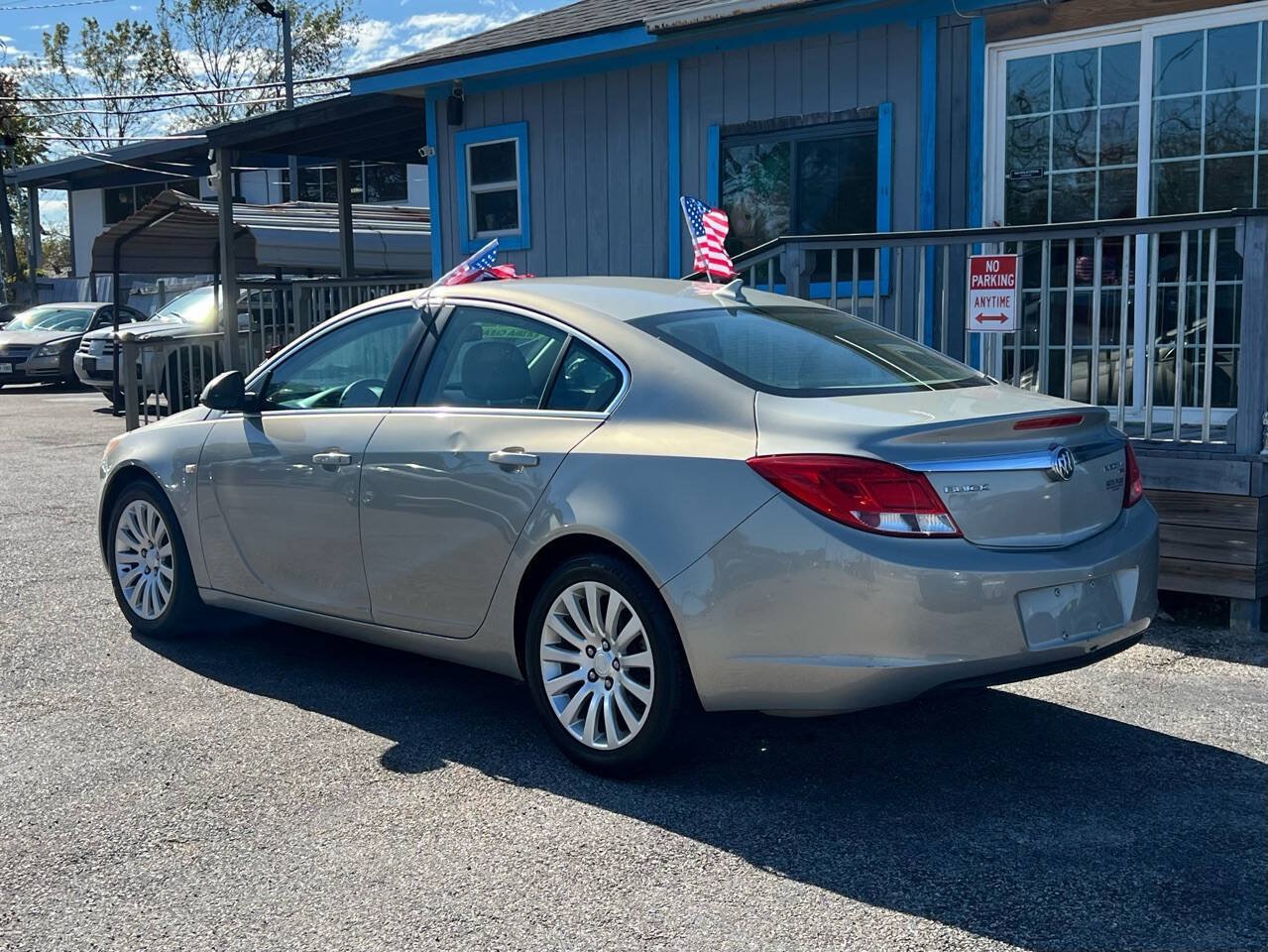 Used 2011 Buick Regal CXL FWD image 8