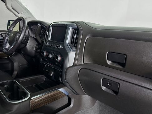 Used 2022 Chevrolet Silverado 1500 LT Trail Boss w/ Bed Protection Package image 28