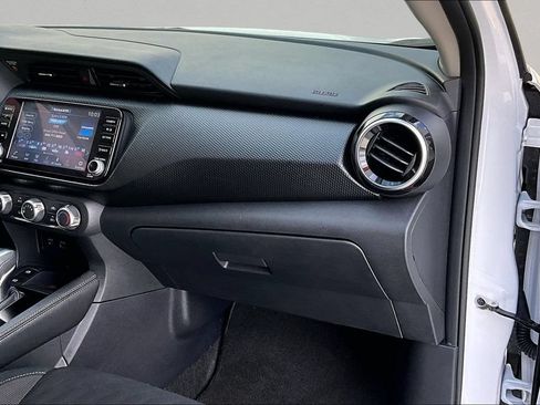 Used 2024 Nissan Kicks SV FWD image 27