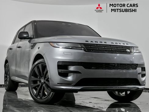 Used 2023 Land Rover Range Rover Sport SE Dynamic image 1