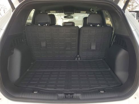 Certified 2023 Ford Escape ST-Line Elite w/ Premium Technology Package image 8