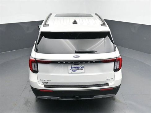 New 2025 Ford Explorer Active w/ Active Comfort Package image 25