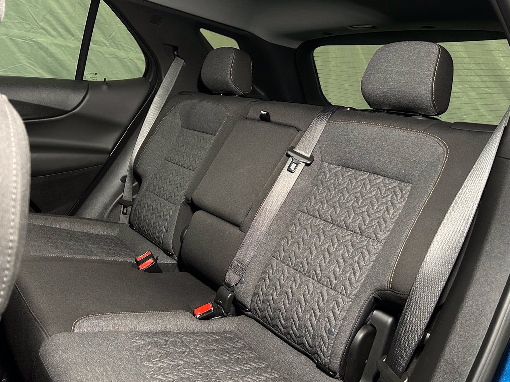 Used 2022 Chevrolet Equinox LT w/ LPO, Floor Liner Package FWD image 33
