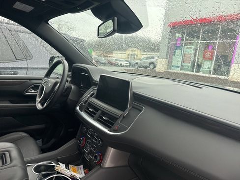 Used 2023 Chevrolet Tahoe Z71 w/ Luxury Package image 4