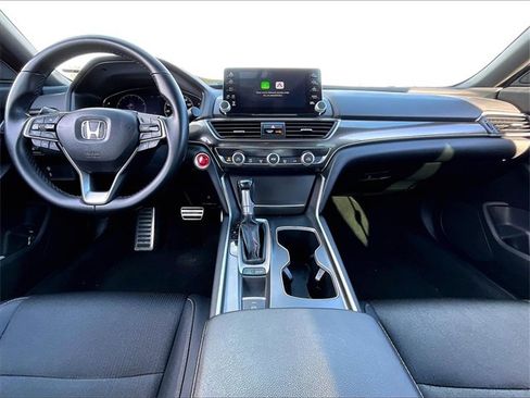 Used 2019 Honda Accord Sport image 18