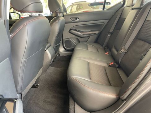 Used 2025 Nissan Altima 2.5 SR image 21