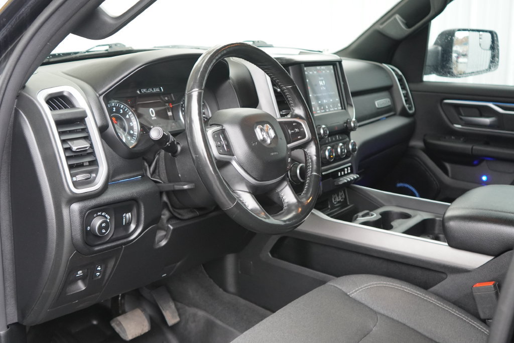 Used 2020 RAM 1500 Big Horn AWD/4WD image 12