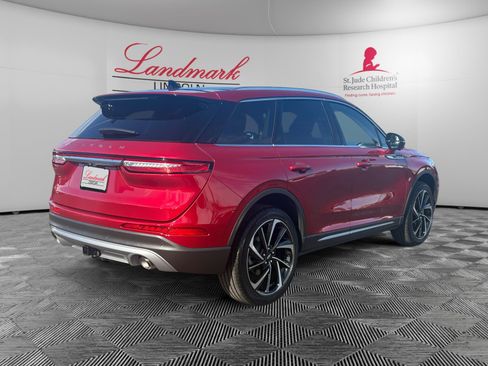 Certified 2024 Lincoln Corsair Reserve w/ Equipment Group 201A image 5