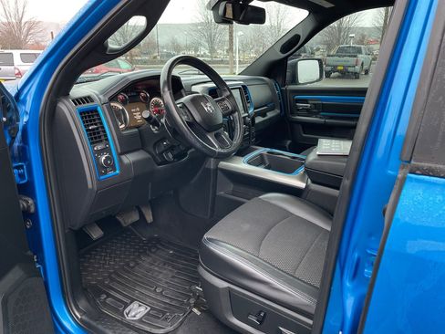 Used 2018 RAM 1500 Sport w/ Hydro Blue Sport Package image 10