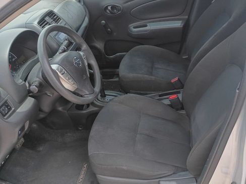 Used 2018 Nissan Versa S Plus FWD image 6
