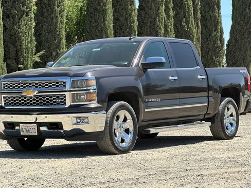 Used 2015 Chevrolet Silverado 1500 LTZ w/ LTZ Plus Package AWD/4WD image 8