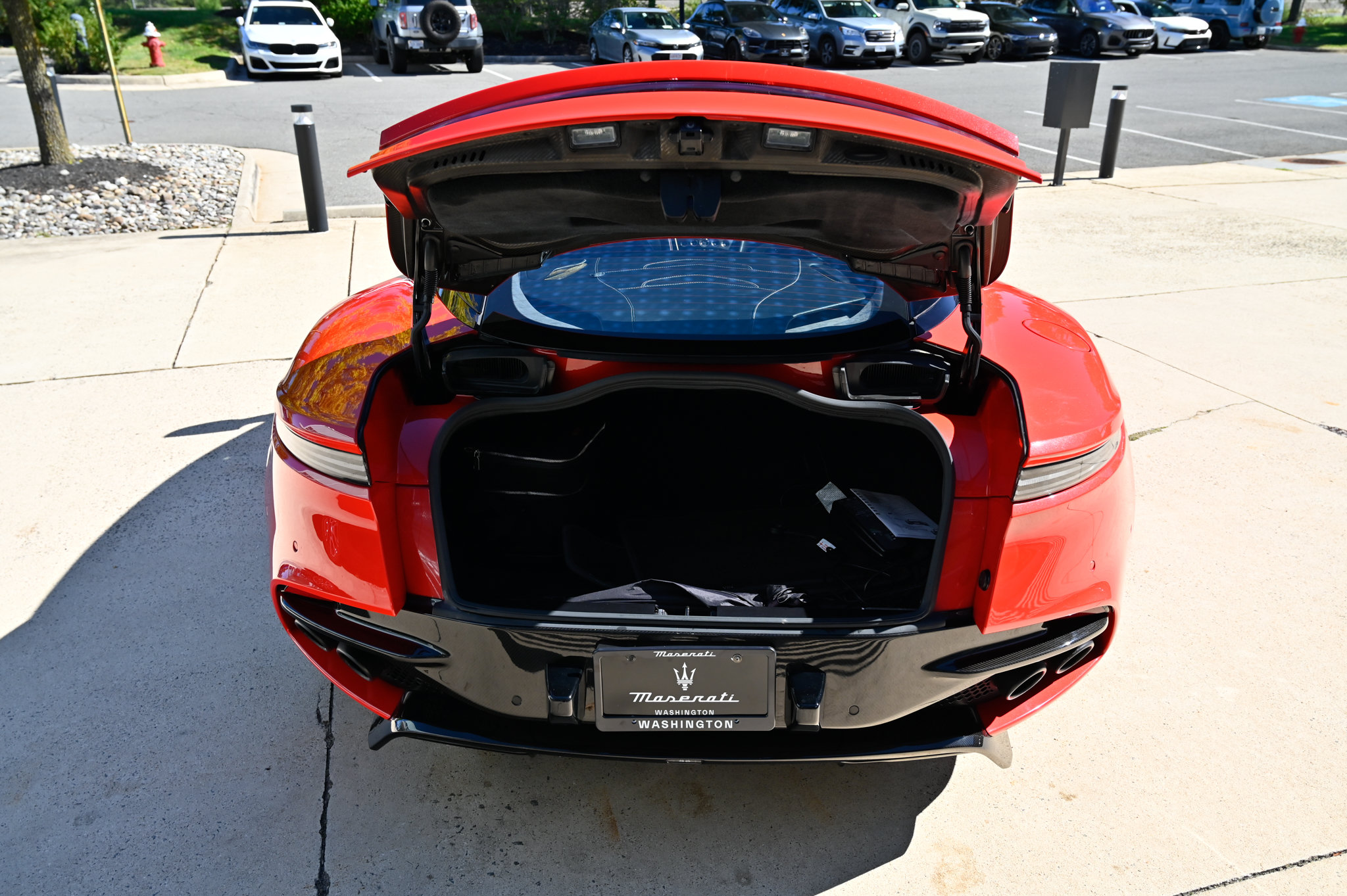 Used 2020 Aston Martin DBS Superleggera RWD image 35