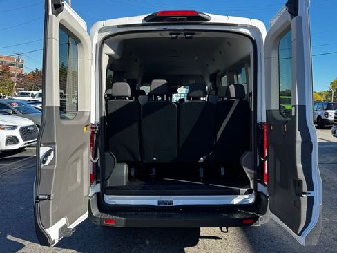 Used 2025 Ford Transit 350 XLT image 7