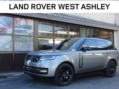 Used 2025 Land Rover Range Rover SE