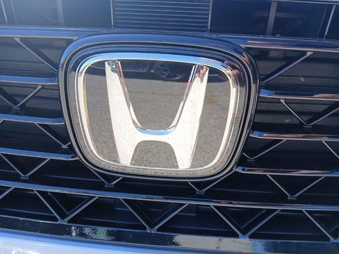 Used 2025 Honda Accord Sport image 2