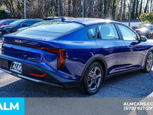 Used 2025 Kia K4 LXS image 6
