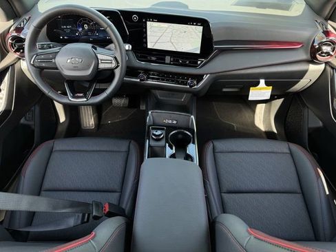 New 2026 Chevrolet Equinox RS w/ Convenience Package III FWD image 10