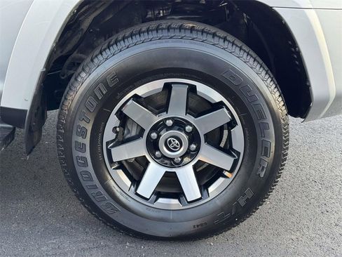 Used 2024 Toyota 4Runner TRD Off-Road Premium image 25