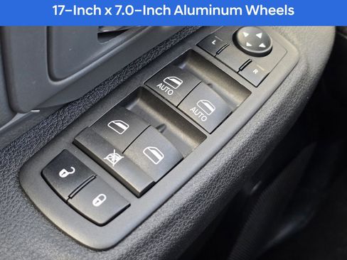 Used 2024 RAM 1500 Classic SLT image 29