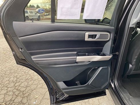 Certified 2023 Ford Explorer XLT w/ Equipment Group 202A image 35