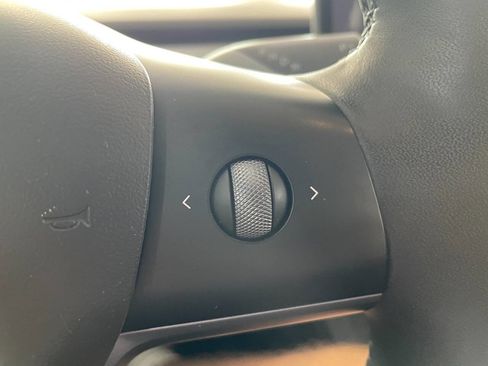 Used 2022 Tesla Model 3 RWD image 34