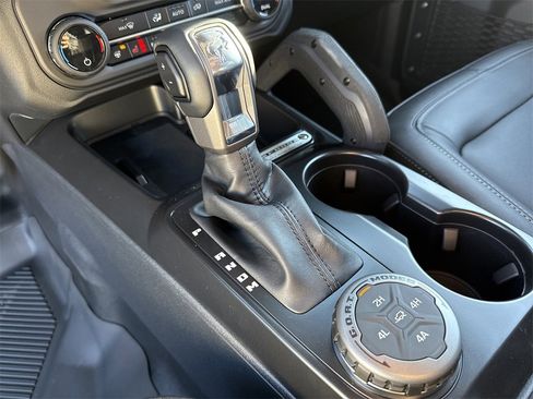 New 2025 Ford Bronco Badlands w/ Sasquatch Package image 31