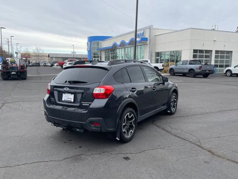 Used 2016 Subaru Crosstrek 2.0i Limited image 2