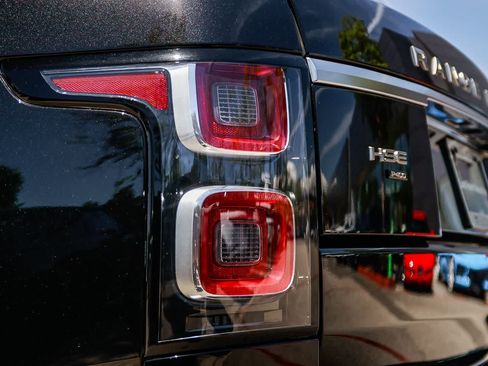 Used 2021 Land Rover Range Rover Westminster Edition image 7