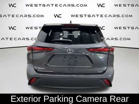 Used 2023 Toyota Highlander L image 7