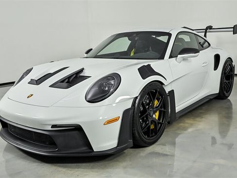 Used 2024 Porsche 911 GT3 RS RWD image 5