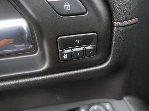 Used 2021 GMC Sierra 1500 AT4 image 25