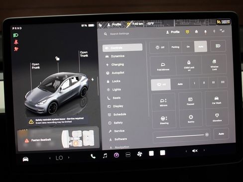 Used 2022 Tesla Model Y Performance image 29