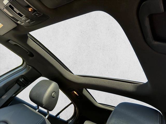 Certified 2019 Mercedes-Benz GLA 250 4MATIC image 11