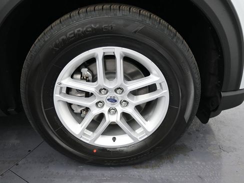 New 2026 Ford Explorer Active image 34