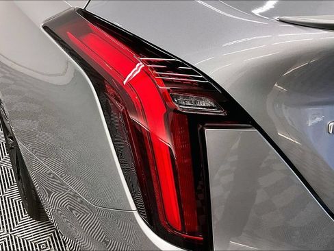 Used 2025 Cadillac CT4 Premium Luxury RWD image 27