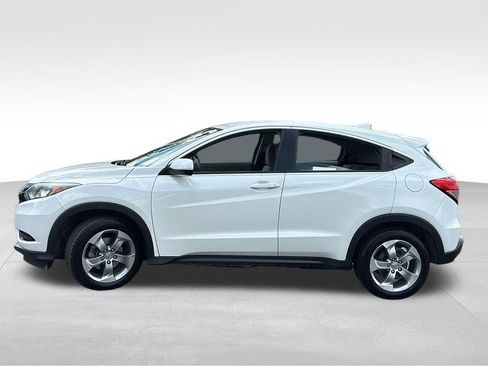 Used 2018 Honda HR-V LX image 4