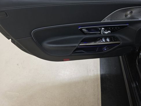 Used 2022 Mercedes-Benz SL 55 AMG 4MATIC image 7
