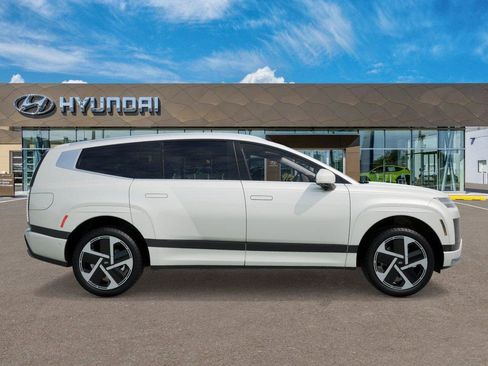 New 2026 Hyundai Ioniq 9 Calligraphy AWD/4WD image 7