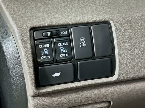 Used 2011 Honda Odyssey EX-L image 10