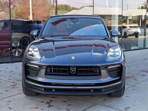 New 2026 Porsche Macan Turbo image 6