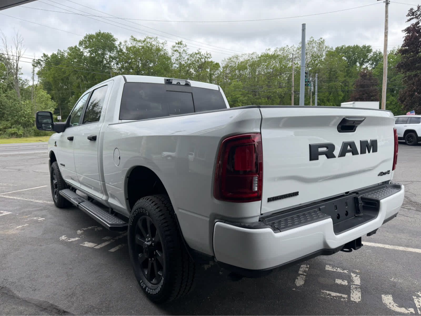 New 2026 RAM 2500 Big Horn AWD/4WD image 4