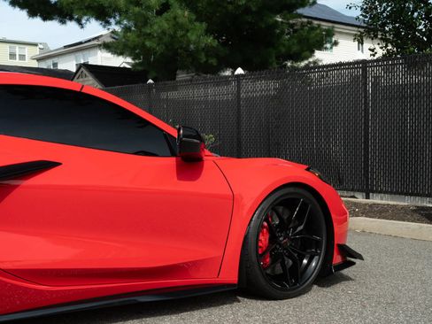 Used 2025 Chevrolet Corvette Z06 w/ Z07 Performance Package RWD image 48