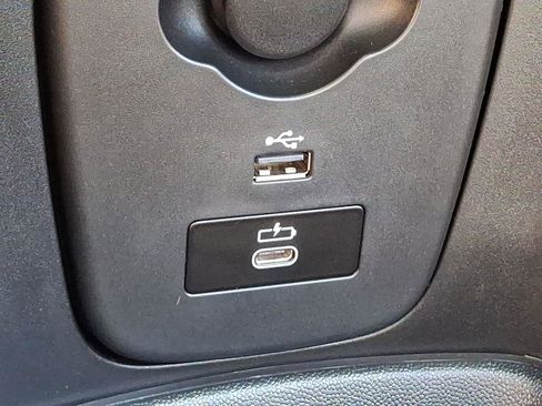 Used 2024 MINI Cooper S image 27