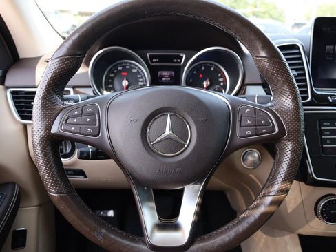 Used 2018 Mercedes-Benz GLE 350 4MATIC image 12