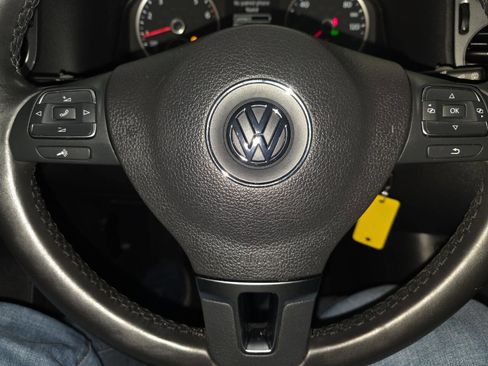 Used 2013 Volkswagen Tiguan SE image 20