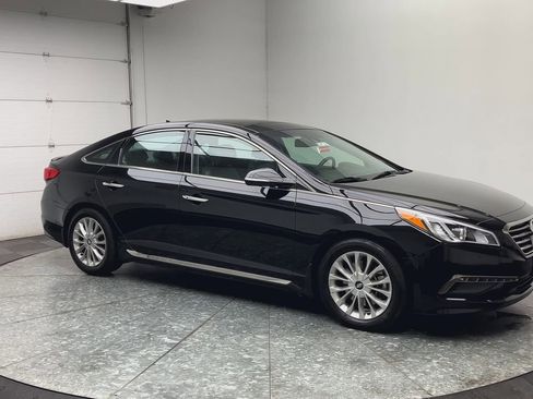 Used 2015 Hyundai Sonata Limited w/ Option Group 06 FWD image 38