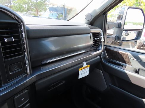 New 2026 Ford F250 Lariat w/ Tremor Off-Road Package image 15