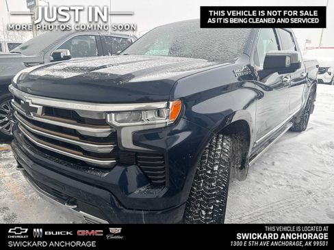 Used 2022 Chevrolet Silverado 1500 High Country w/ High Country Premium Package image 1