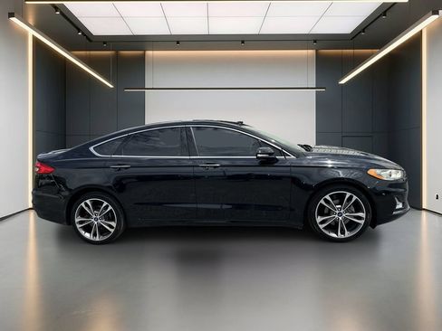 Used 2020 Ford Fusion Titanium AWD/4WD image 7